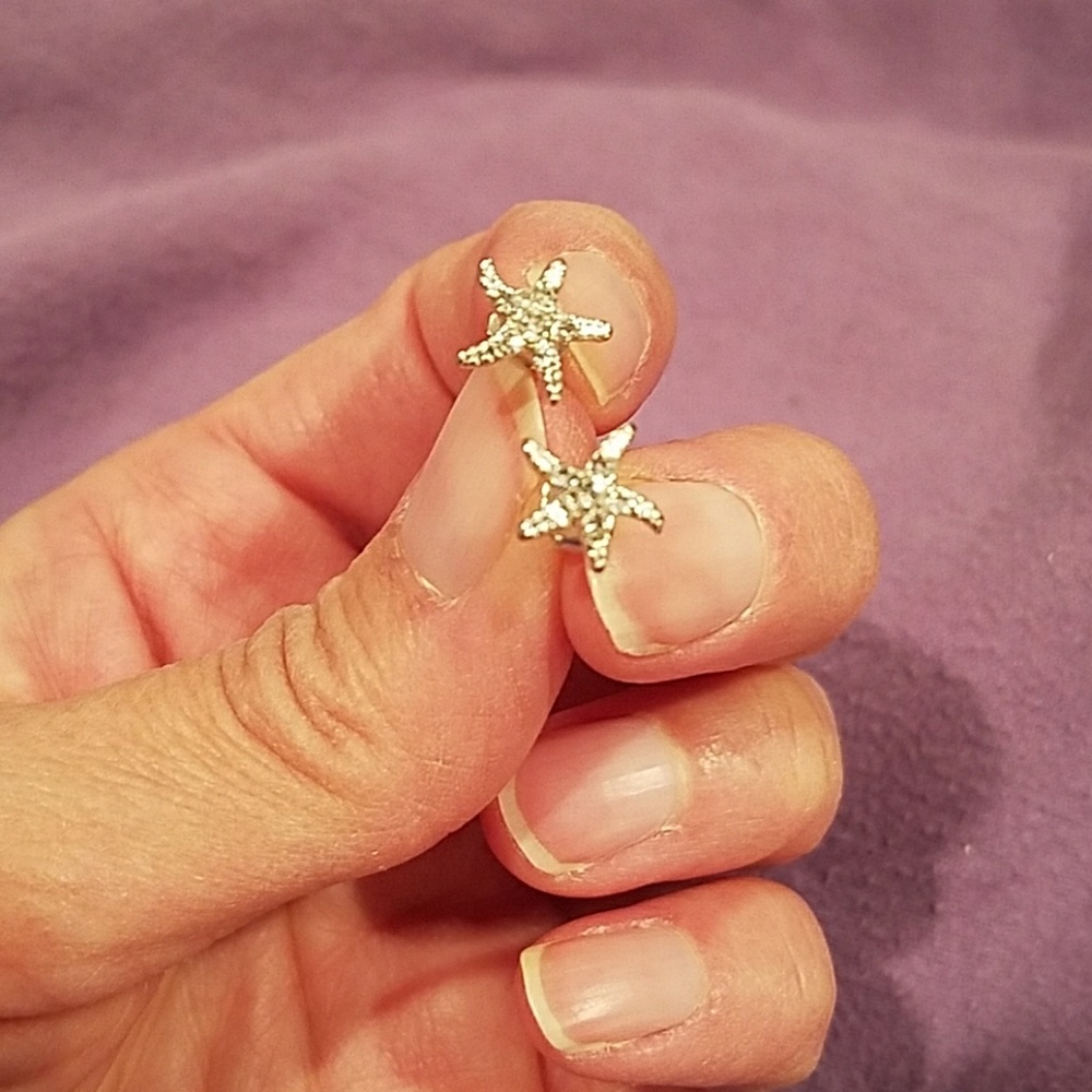 Silver Sparkle starfish earrings